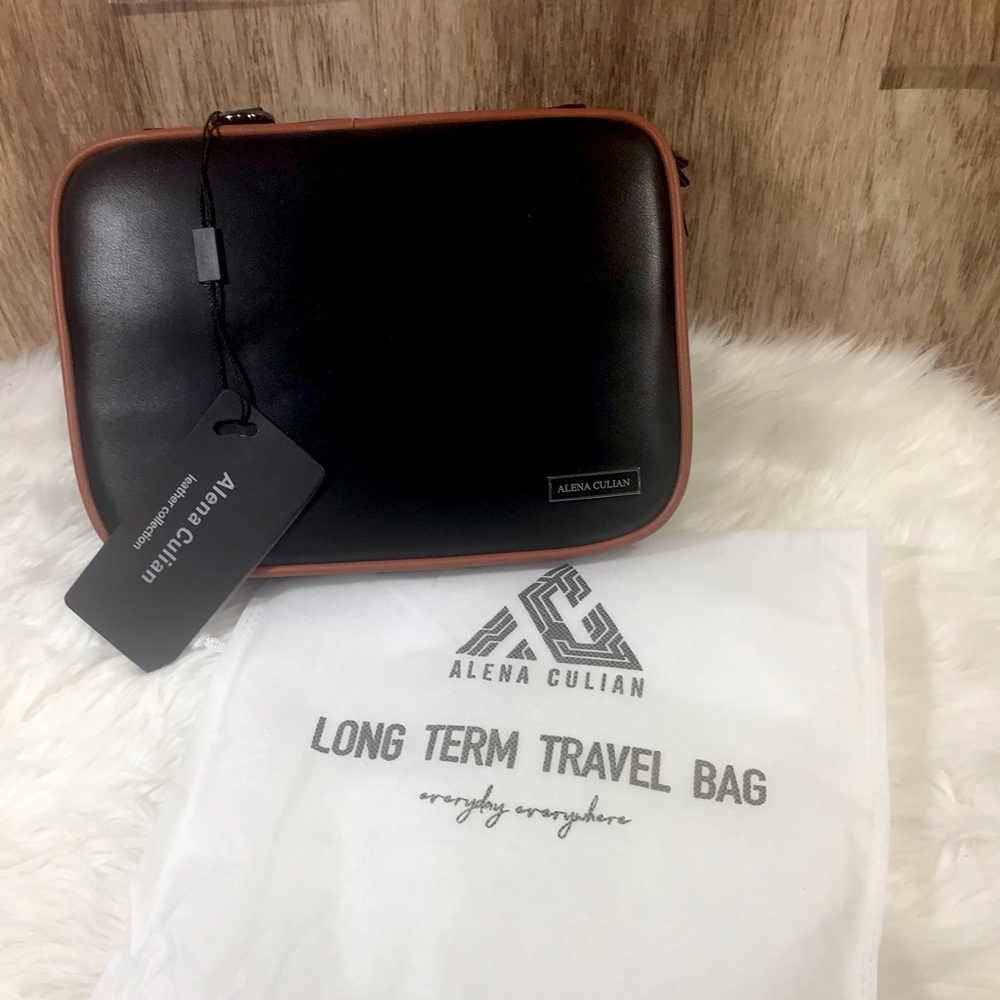 Pochette organisateur neuve ALENA CULIAN